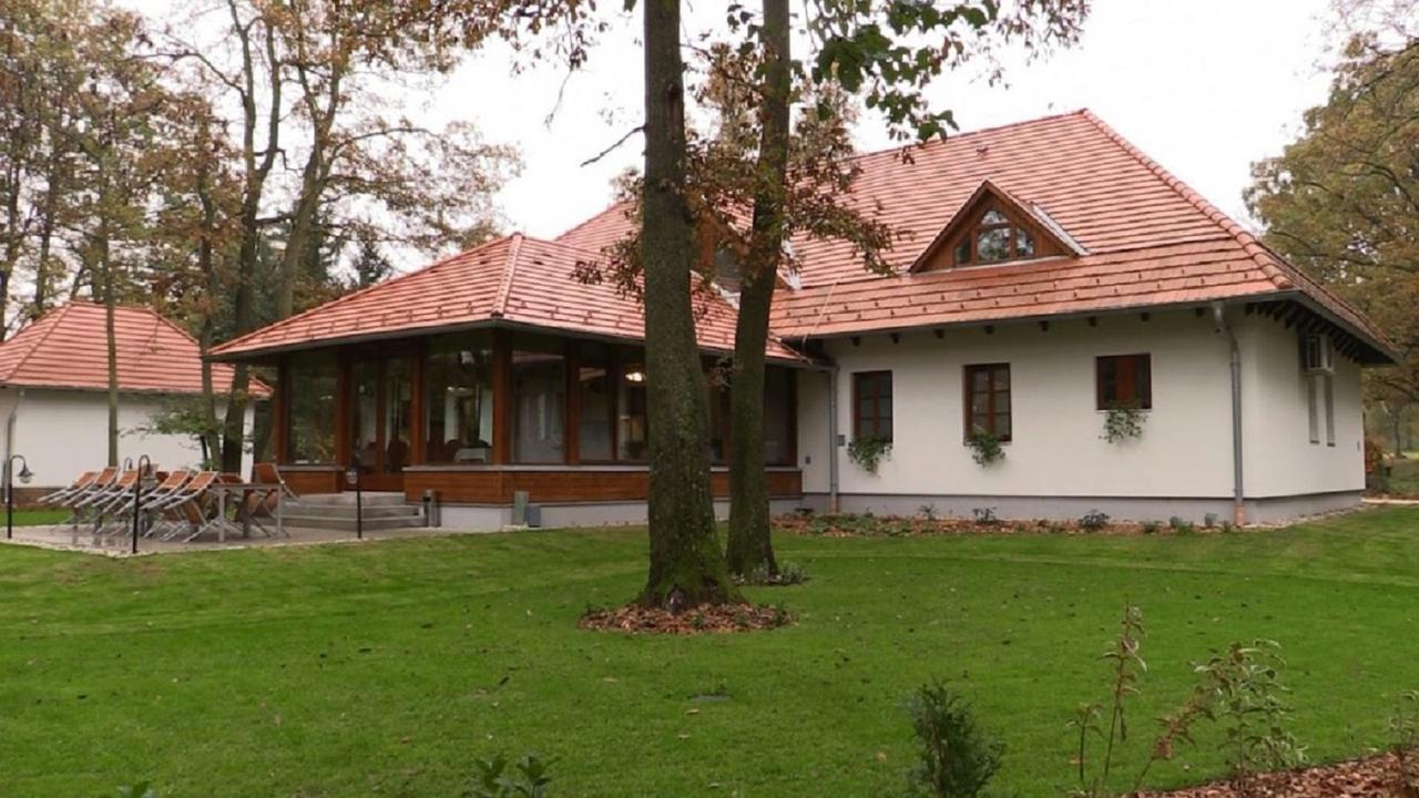 Hódoséri Vadászház Bakonyszentlaszlo Extérieur photo